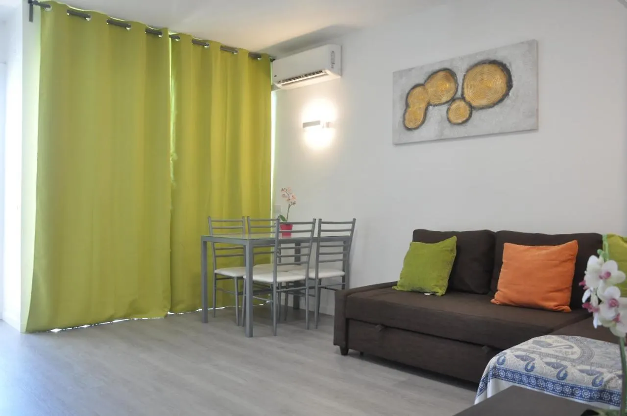 Nice Apartment 1210 In Central Area San Bartolome de Tirajana  0*, San Bartolome de Tirajana (Gran Canaria)